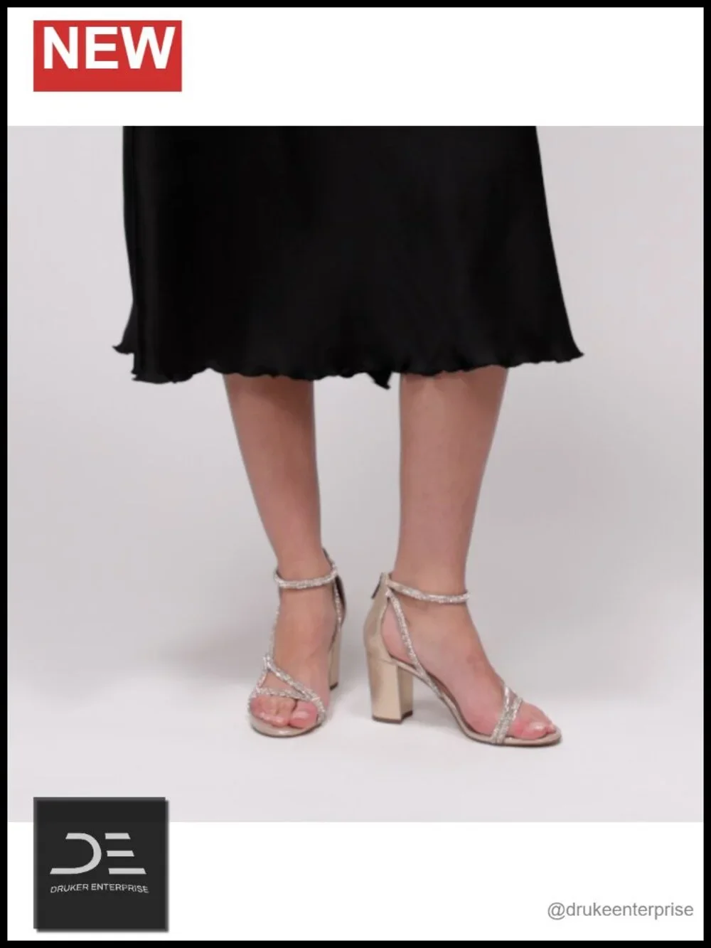Jessica Simpson Shiny Block Heel Sandals Ankle Strap Open Toe Polyester